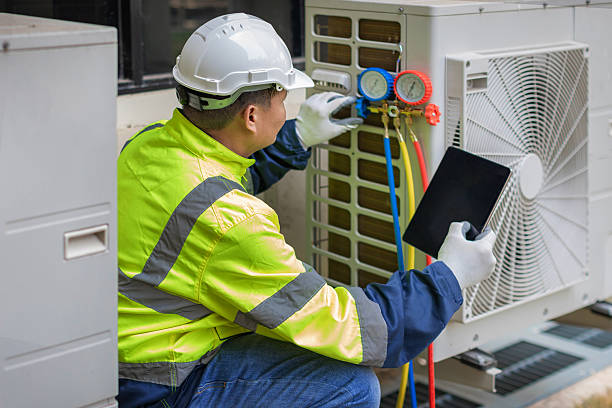 Professional Ac Installation technician working in Drums, PA